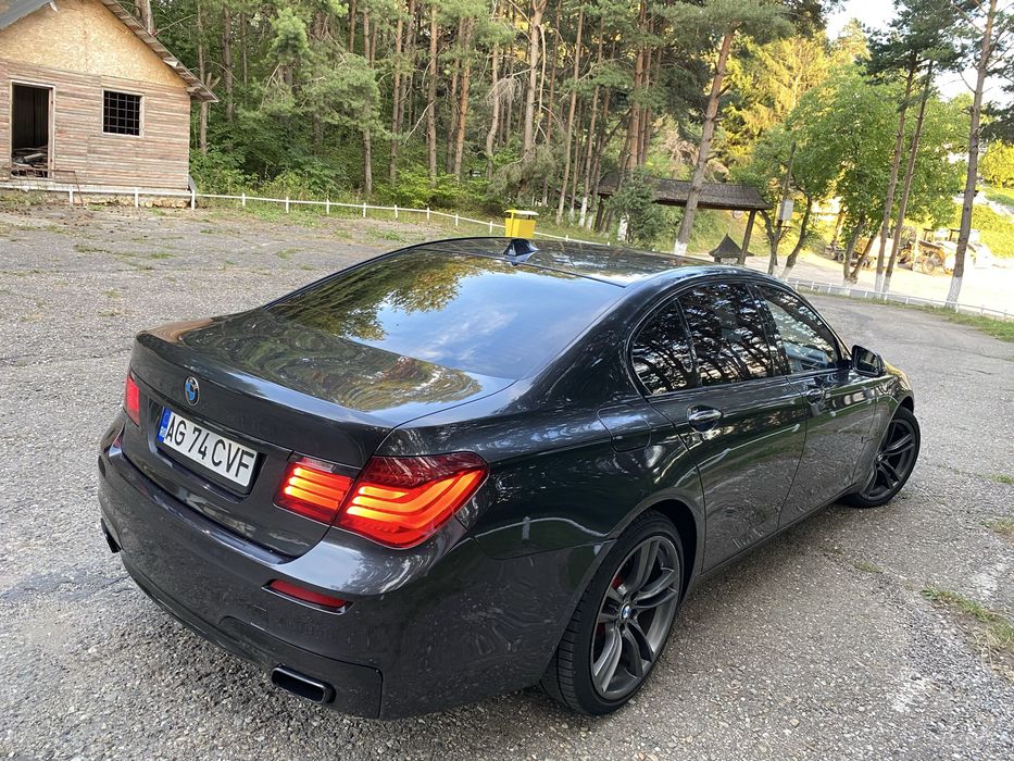 Bmw 750D 5butoane pachet M