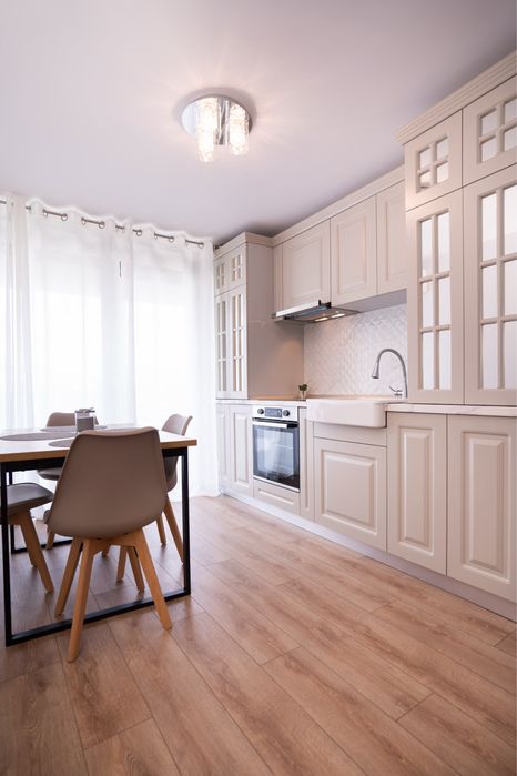 Inchiriez apartament zona Campus Constanta