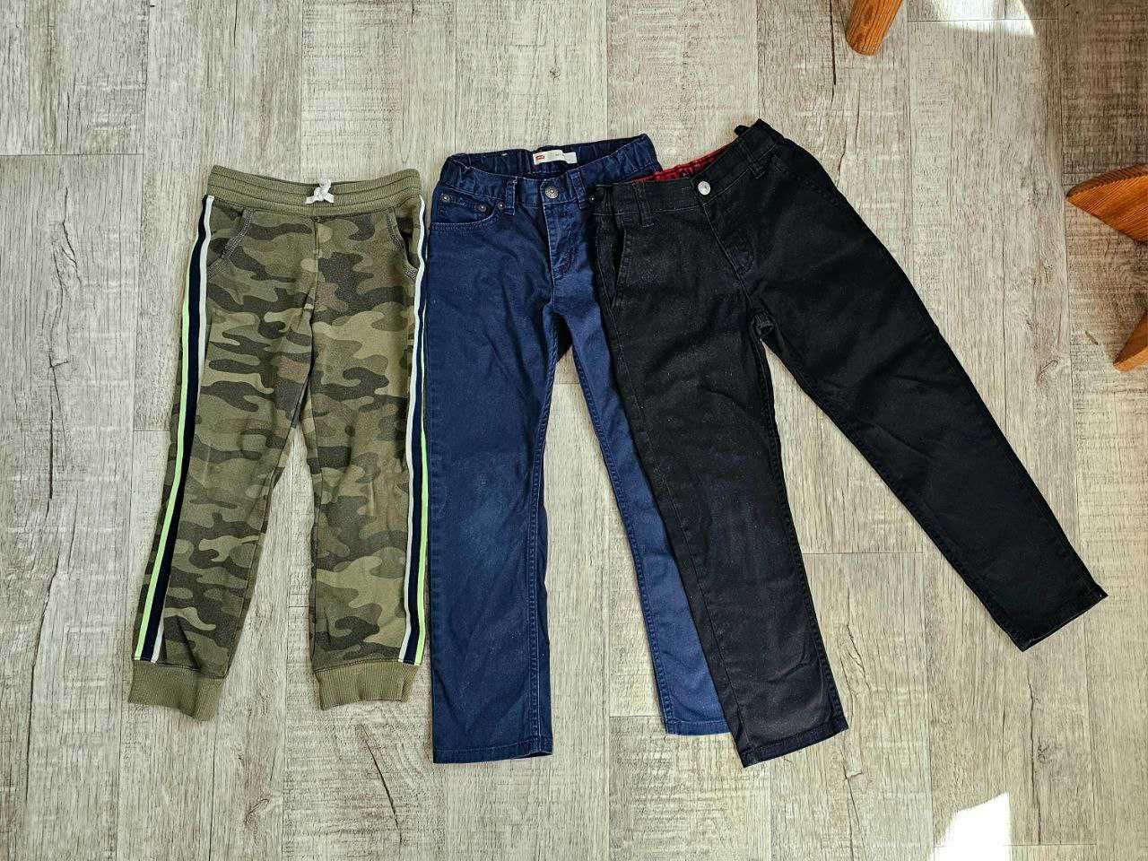 Джинсы Levis и штаны Cartes