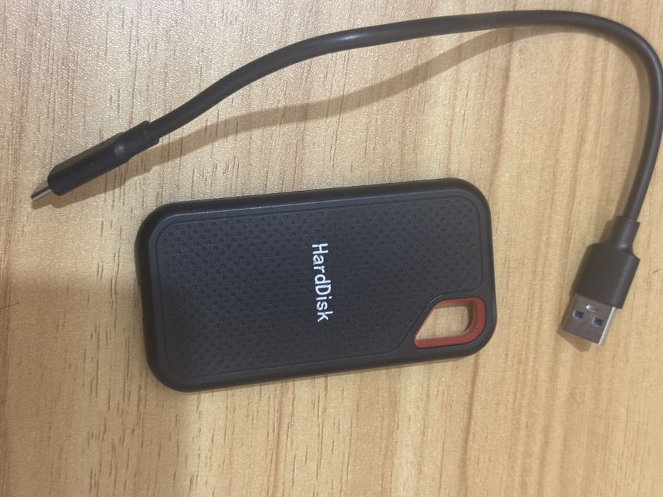 Hard disk sotiladi 16tb