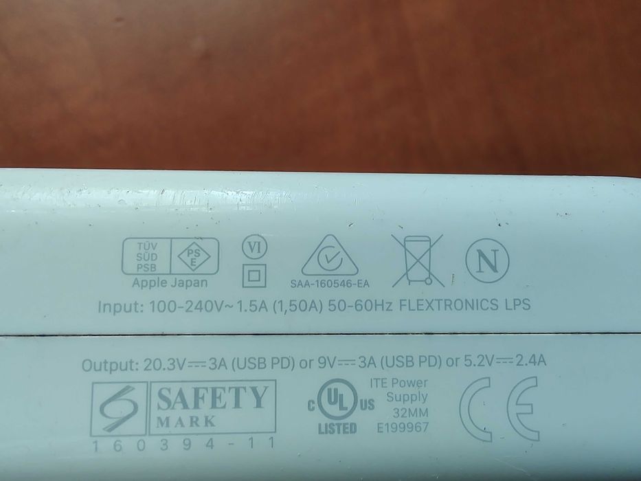 Incarcator original Apple USB-C  61W A1718 87W A1719 96W A2166