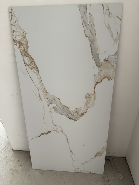 Продаю керамогранит 600:1200