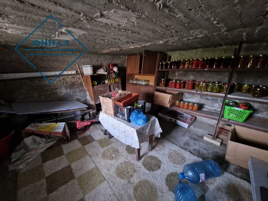 Продава се Къща в с. Правенци, Област Шумен - 80 кв.м за 383 €/кв.м - Снимка #11