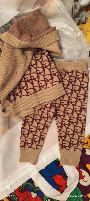 Тегін киімдер бар