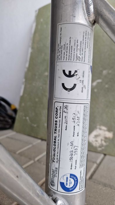 Global Truss - Traverse aluminiu pentru schela lumini scena