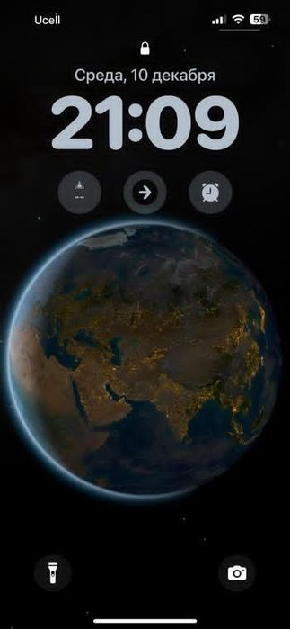 Продаю Iphone 13