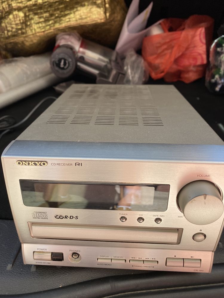 Onkyo CR- 185 CD receiver