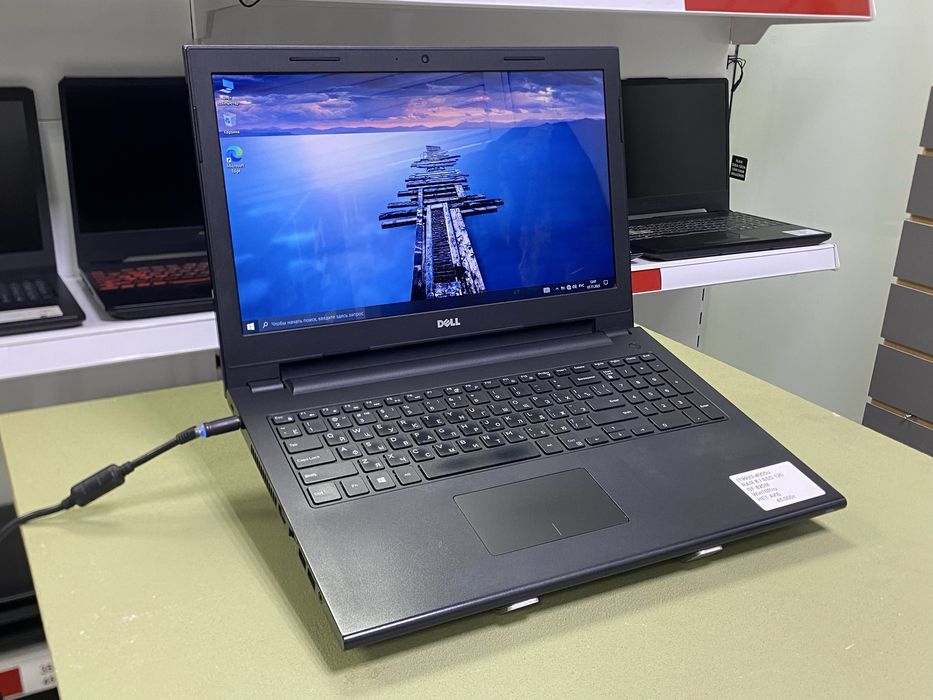 Ноутбук Dell 15.6” | i3-4005U / 8GB / SSD / GF 820M. От сети