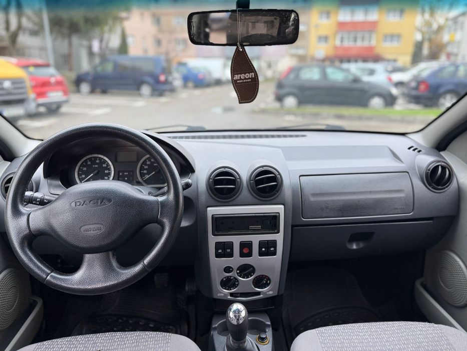 Vând Logan MCV 7 locuri 2008