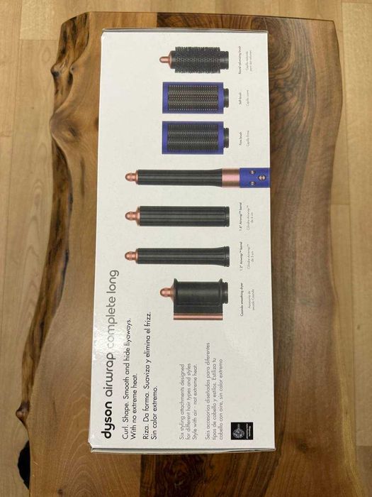 Чисто нов Dyson Airwrap Complete Long HS05.