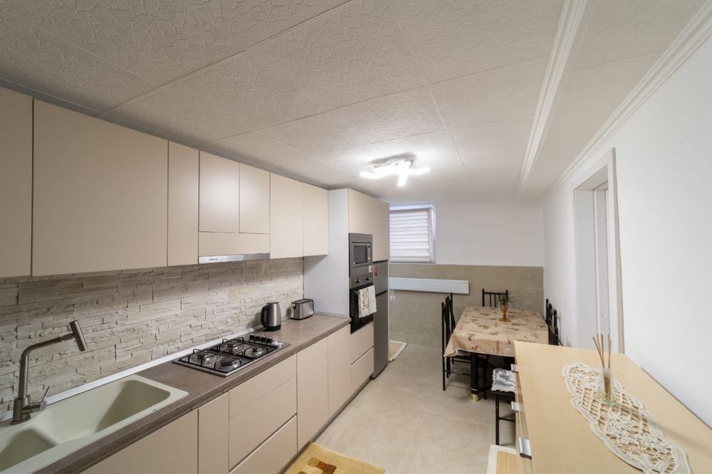 Inchiriez apartament 1 camera