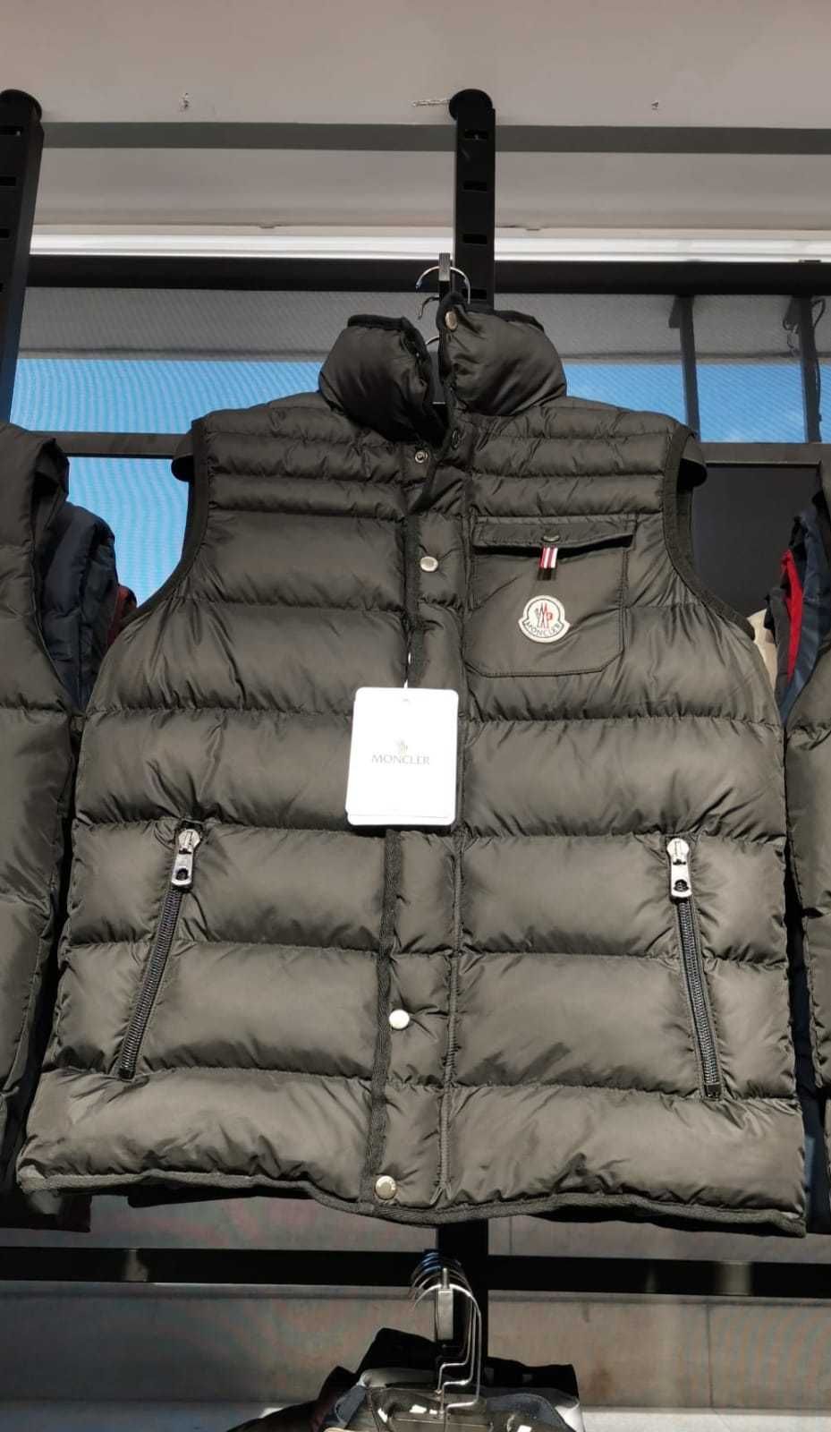 veste hugo boss pentru mai multe detali intrati pe whatsapp