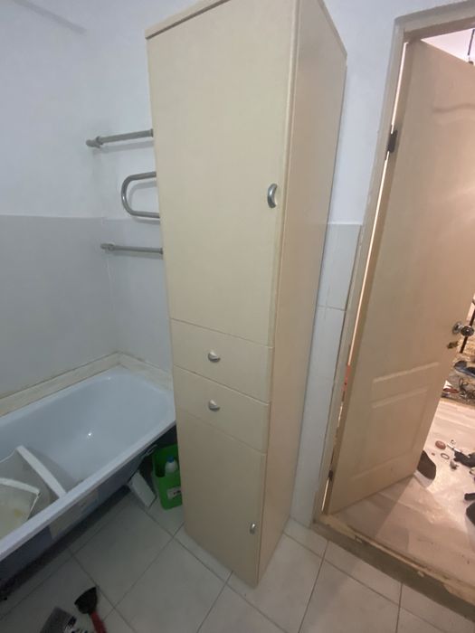 Продам шкаф большой