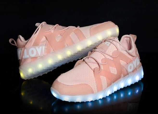 Светещи LED обувки / USB зареждане / Glowing shoes / 35 - 44 номер /