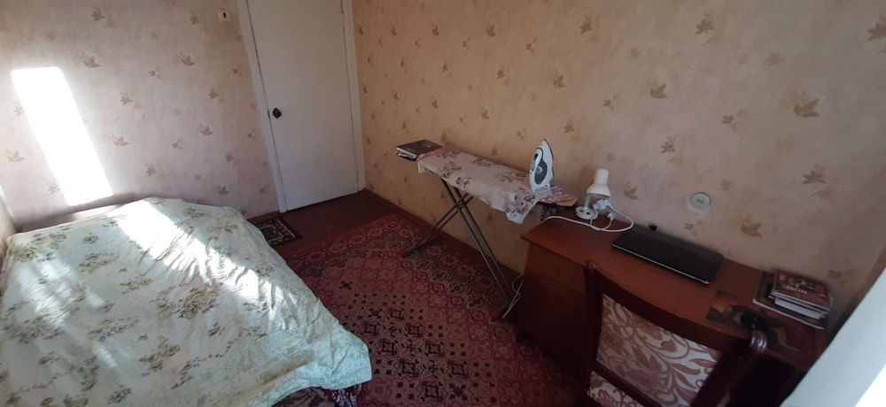 Арендв Квартиры. Ц-4. 4 этажный дом, 3-комнатная квартира