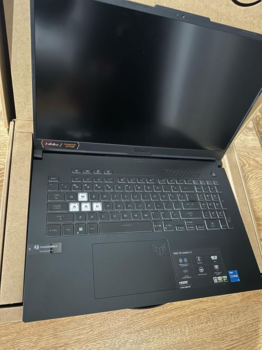 Laptop Gaming ASUS TUF F17