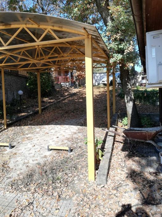 Вила с басейн и панорама към язовир - с. Светлина, обл. Хасково