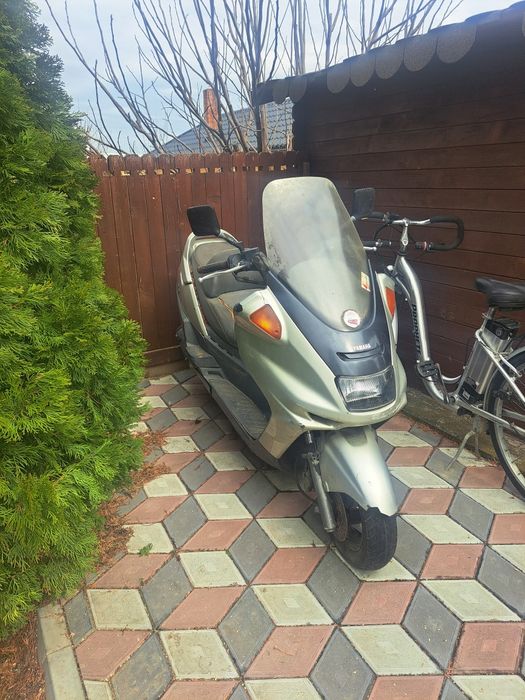 Yamaha magesty 250cc