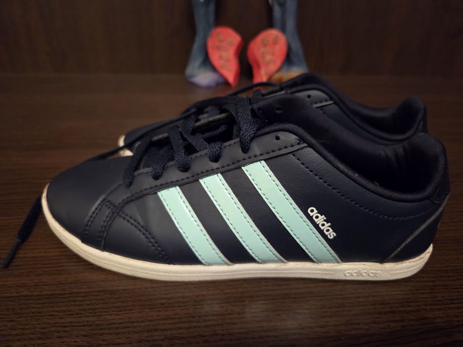 Pantofi sport Adidas
