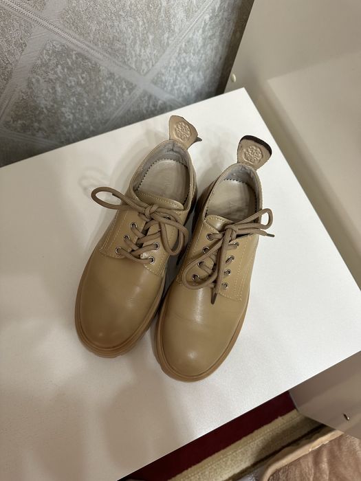 Продается женские лоферы Alexander Mcqueen