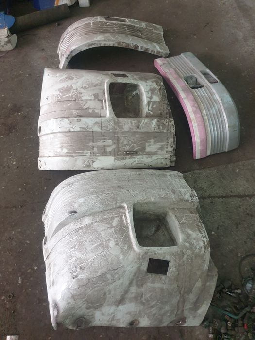 Продажа бамперов на сетру 215