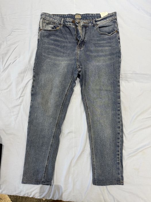 Джинсы, свитера,шорты