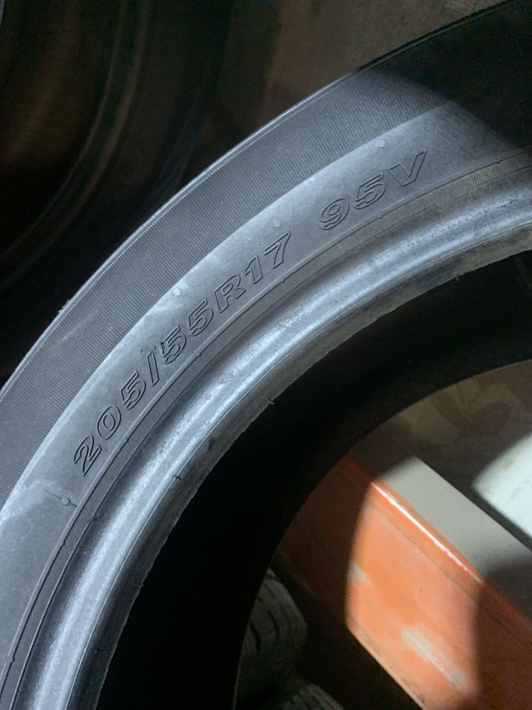 Anvelope vara 205/55R17