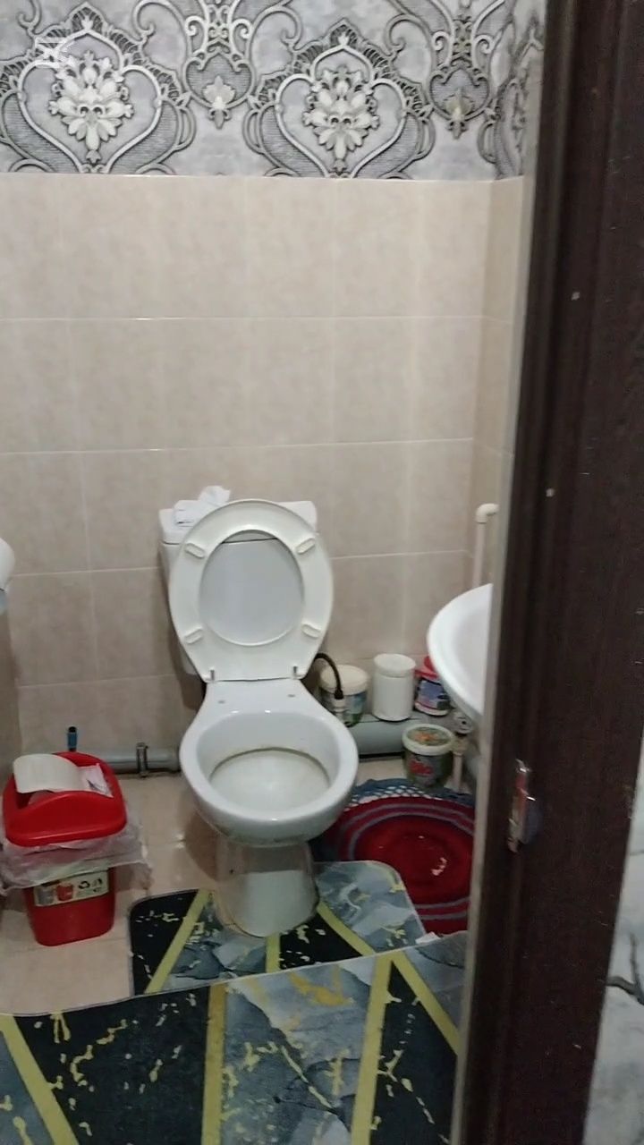 Uy sotiladi Navoiy shahar