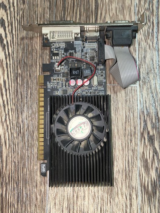 Videokarta NVIDIA GT730 4GB, DDR3