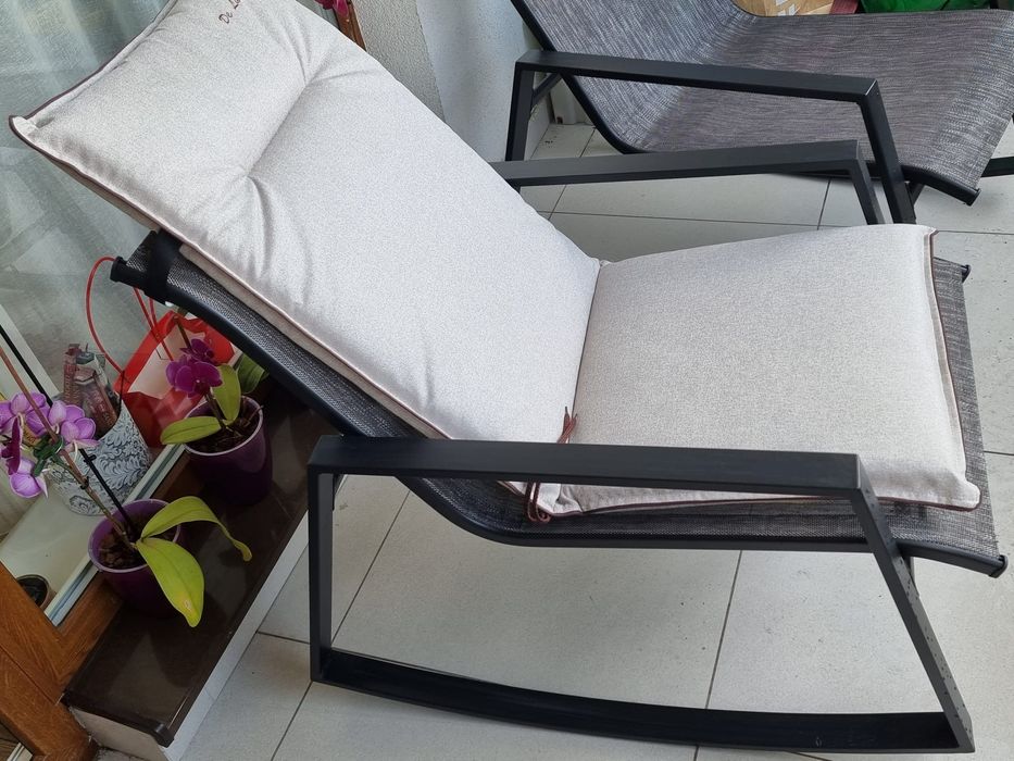 Set scaune balansoar + măsuță