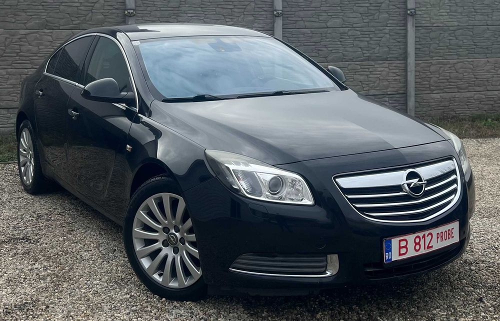 pel Insignia 2.0 CDTI Cosmo 4x4, Rate Avans 0%