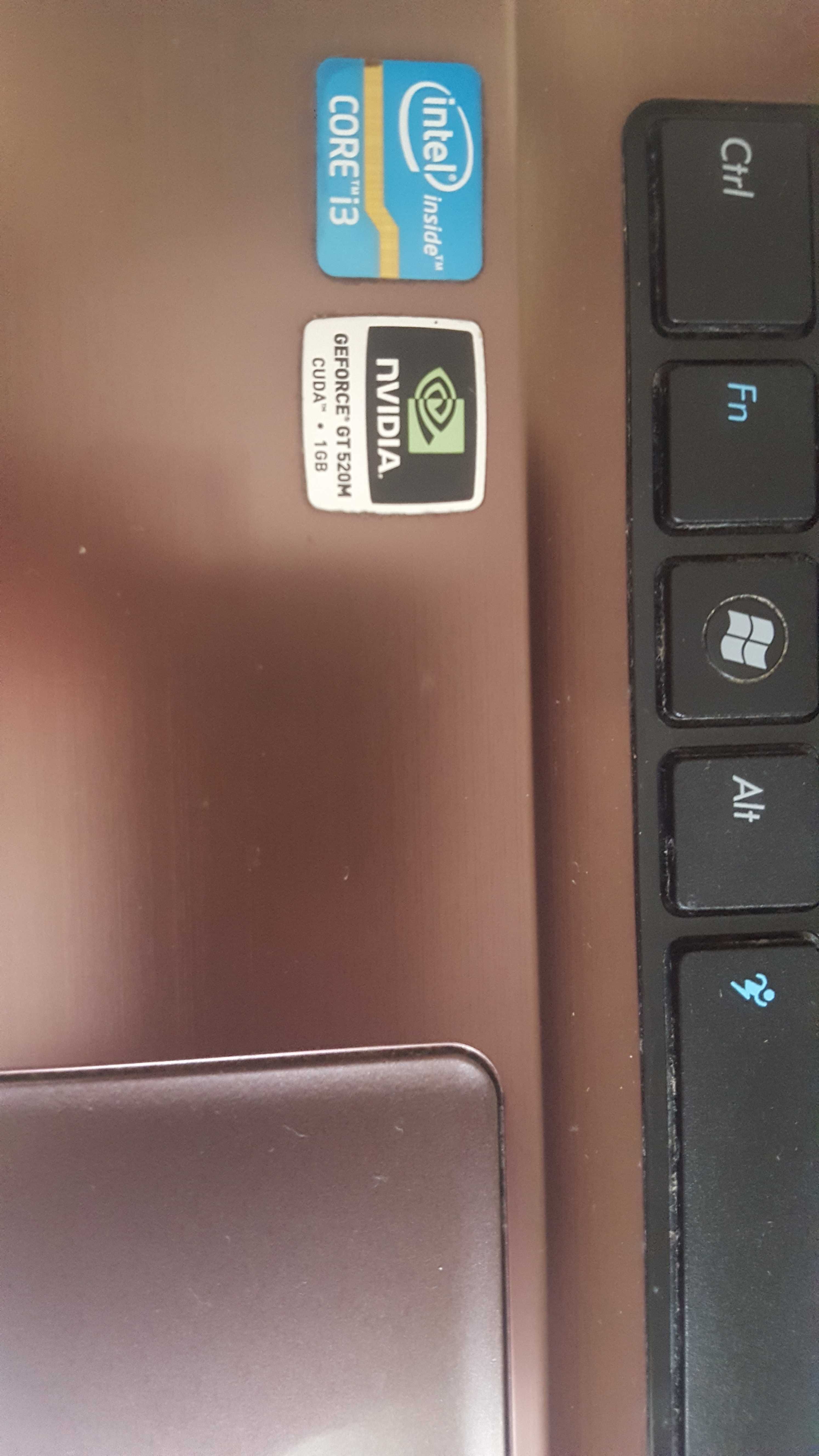 Laptop   HP EliteBook 8470p si ASUS K53 SJ baterie noua sigilata