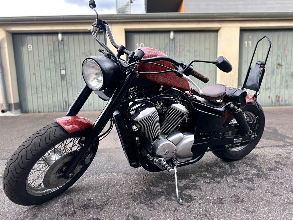 Honda VT750c Bobber
