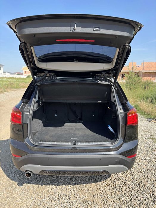 BMW X1 xDrive18d Sportline