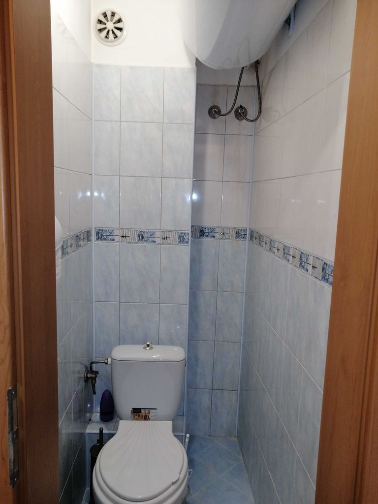 Дава се под наем Двустаен апартамент в Пловдив, Център - 65 кв.м за 306 € - Снимка #2
