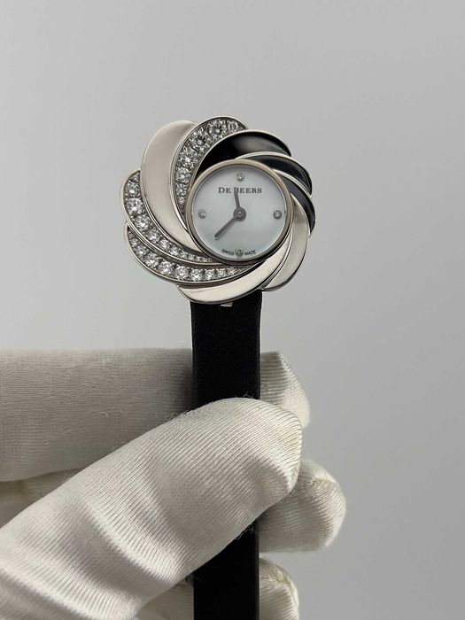 Женские часы De Beers Aria
