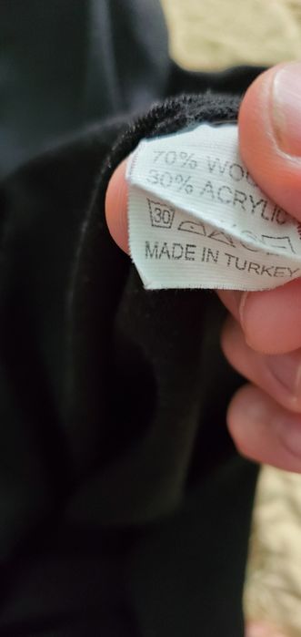 Свитер привозной