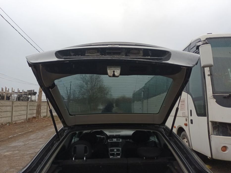 Dezmembrari  Mercedes-Benz C-CLASS (W203)  2000  > 2007 C 220 CDI (20