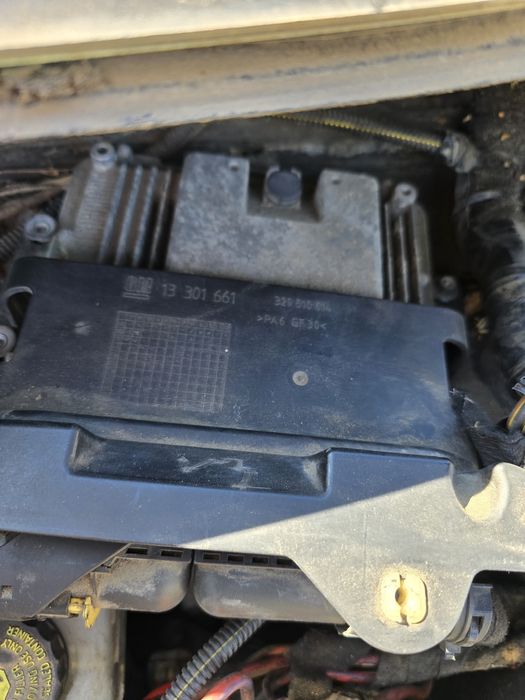 Vând motor opel corsa D 2010