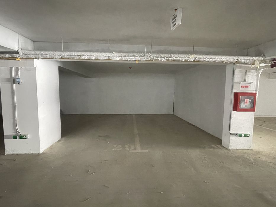 Inchiriez loc de Parcare Subterana (Palazu Mare)