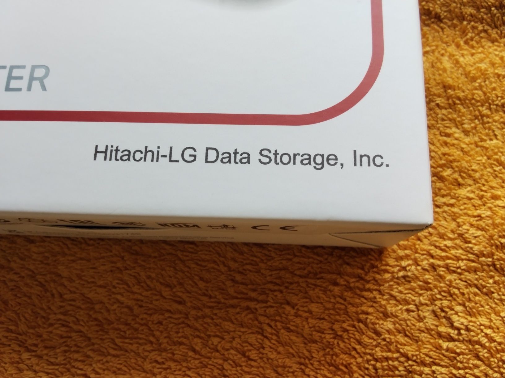 Оригинална юесби записвачка и възпроизвеждачка на Hitachi u LG
