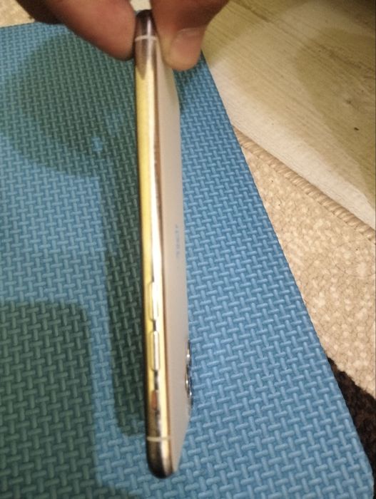 Iphone 11 pro gold