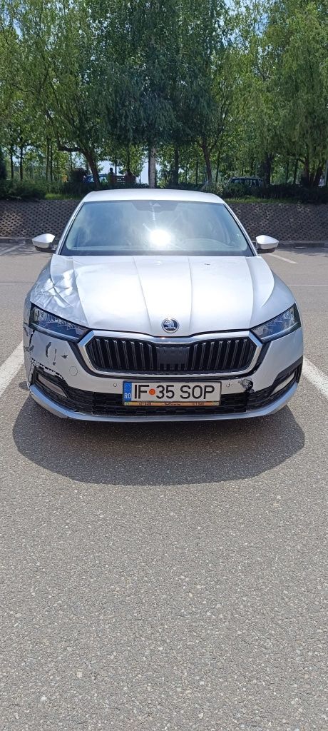 Skoda Octavia 4/2021/2.0/60000km avariat