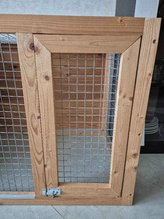 Дървена клетка за домашен/декоративен заек