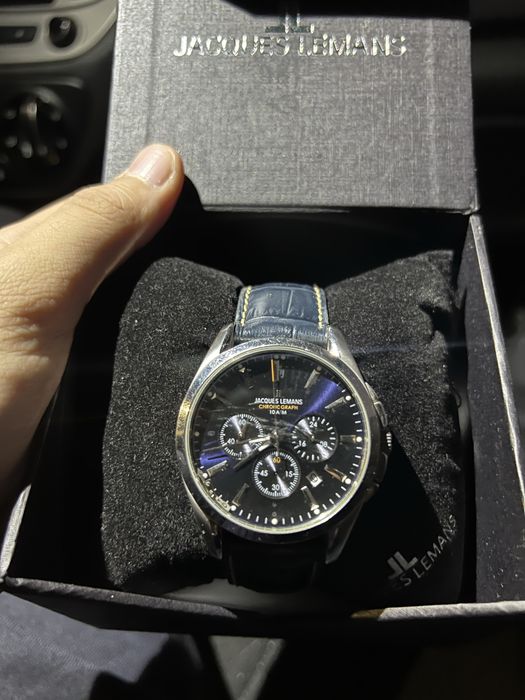Часы наручные Jaque lemans