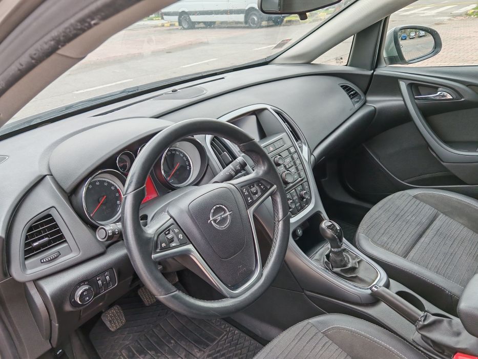 Vand Opel Astra J 2017  1.4 Turbo Benzina