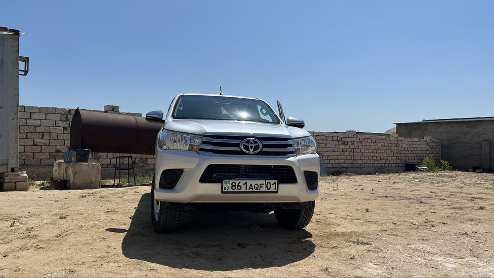 Пикап Hilux, 2024г. Объем 2,7,  автомат, 4 -WD, , газ/бензин