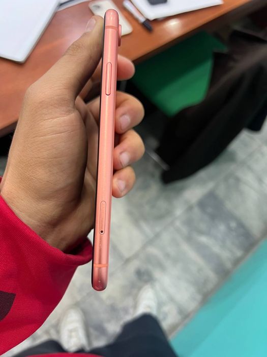 iPhone xr 128 gb ideal