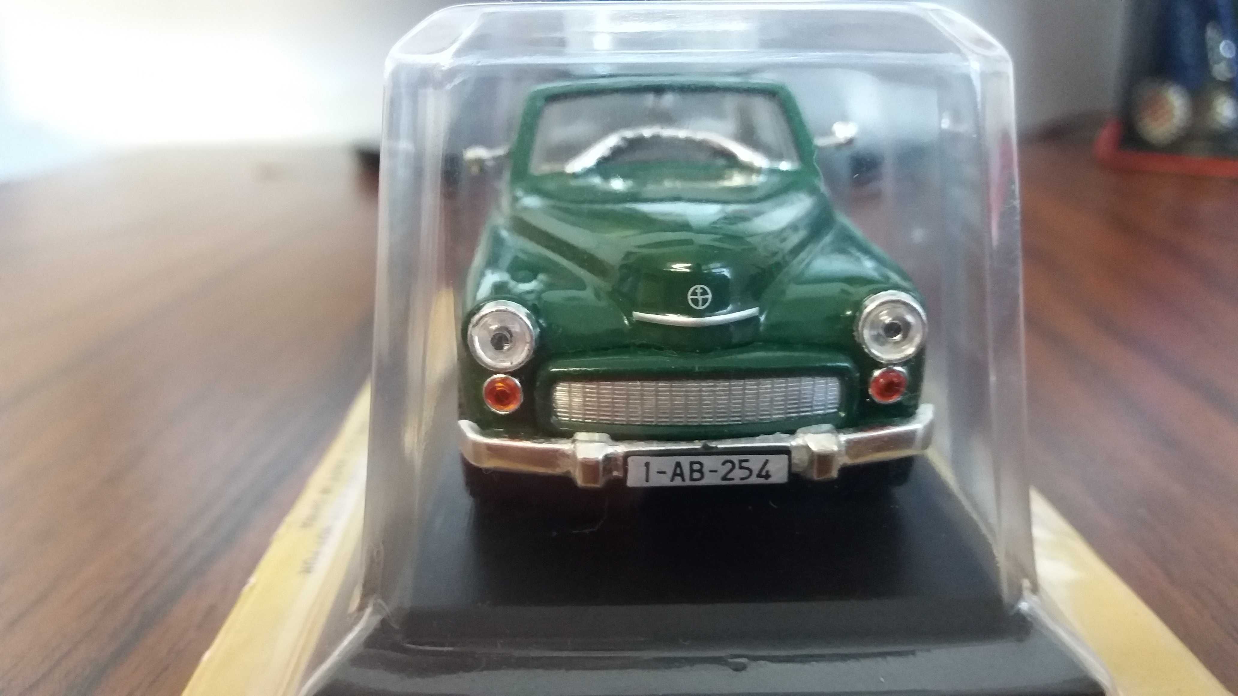 Macheta WARSZAWA 223 1964 - DeAgostini Masini de Legenda, 1/43.