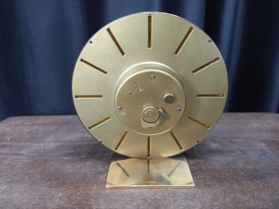 Ceas de birou Junghans, mecanism W257a (Germania, anii’50–’60)
